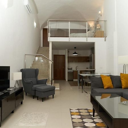 Apartamento Turistico Centro Monumental -- Caces Екстериор снимка